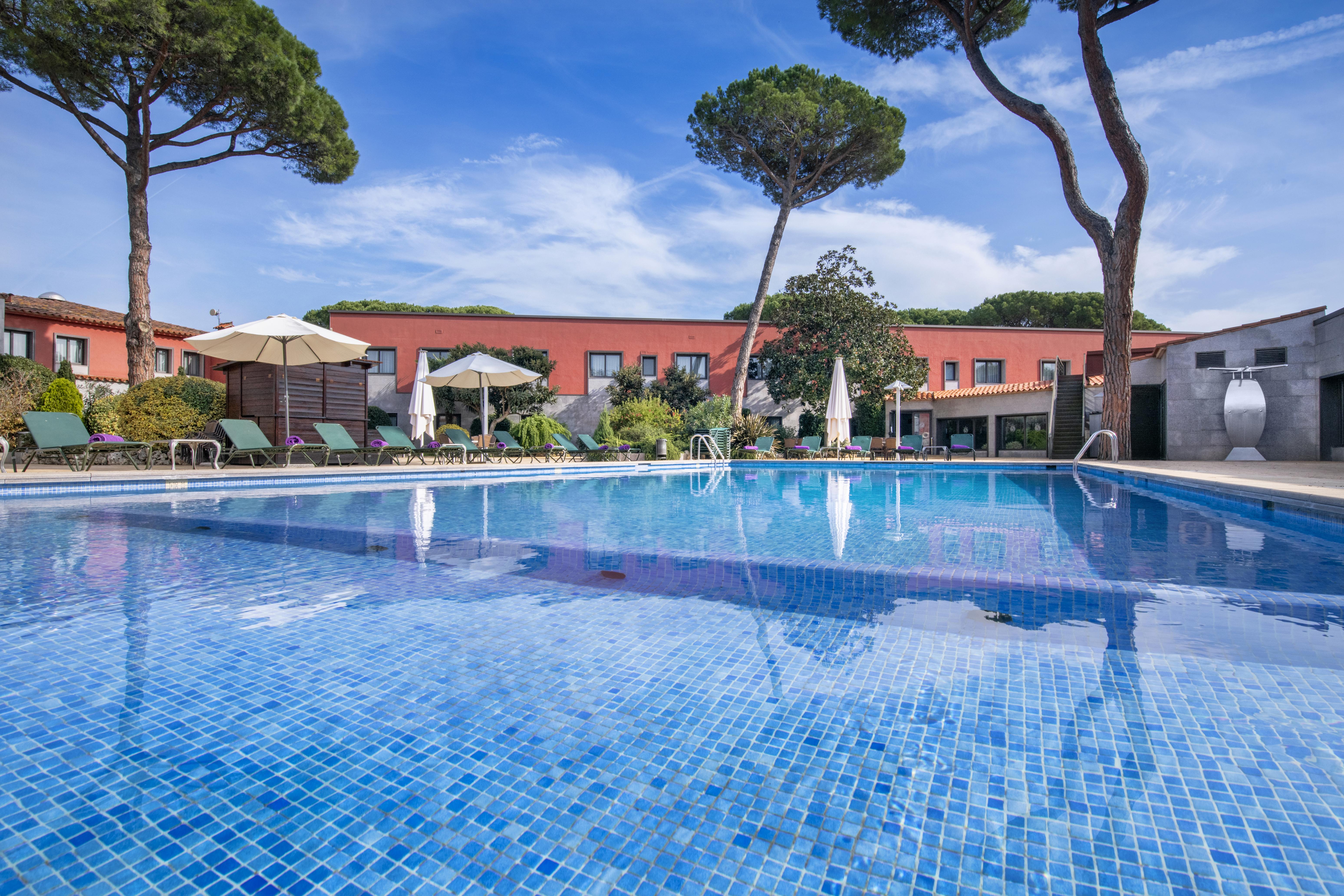 Salles Hotel Aeroport De Girona Riudellots de la Selva Exterior foto