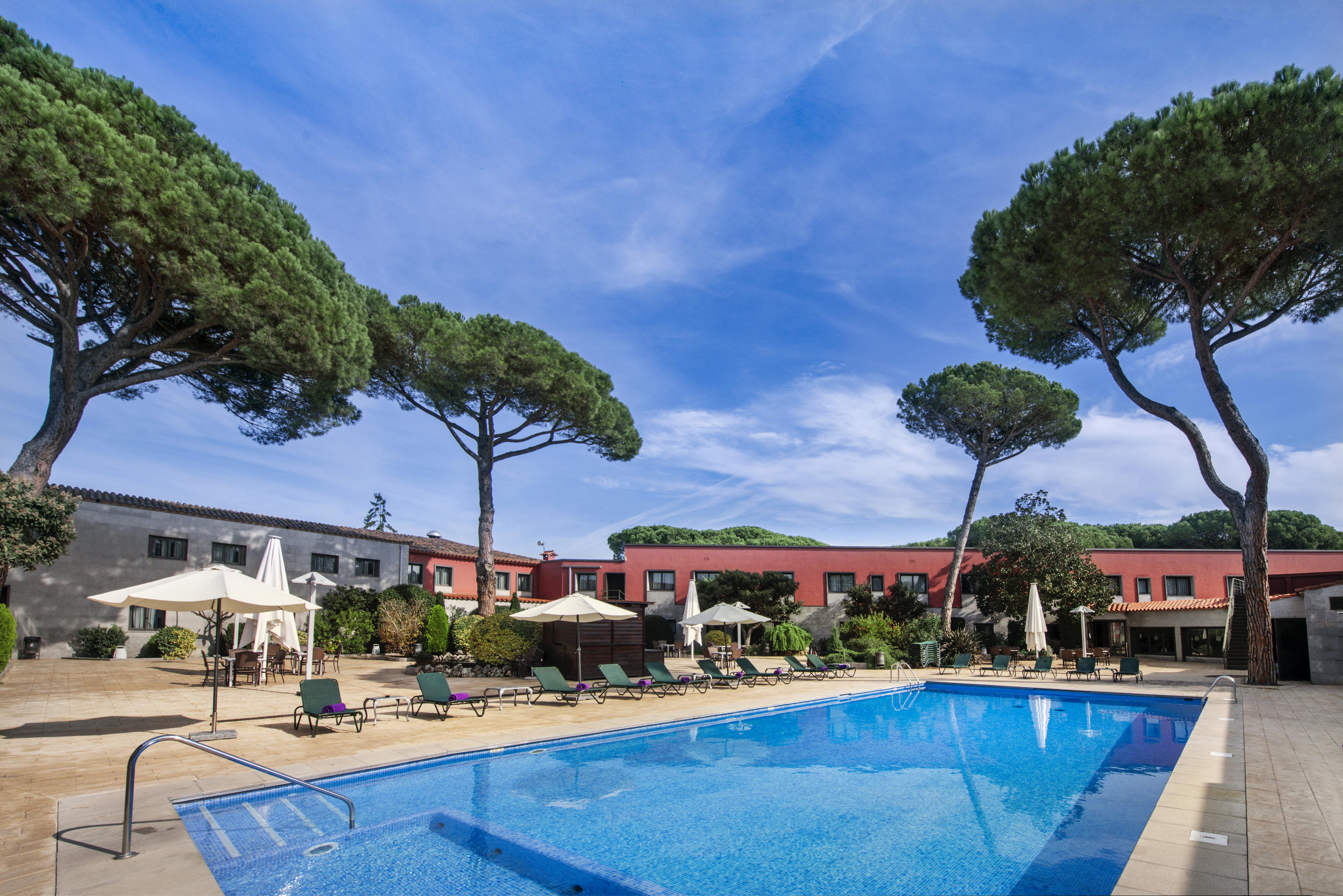 Salles Hotel Aeroport De Girona Riudellots de la Selva Exterior foto